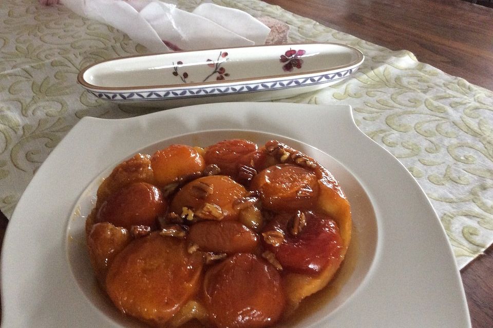 Tarte tatin aux abricots et lavande