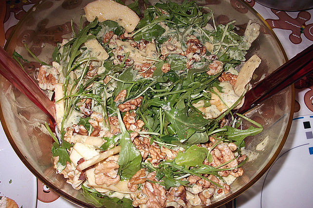 Rucola-Sellerie Salat mit Walnüssen von AnjaCeline| Chefkoch