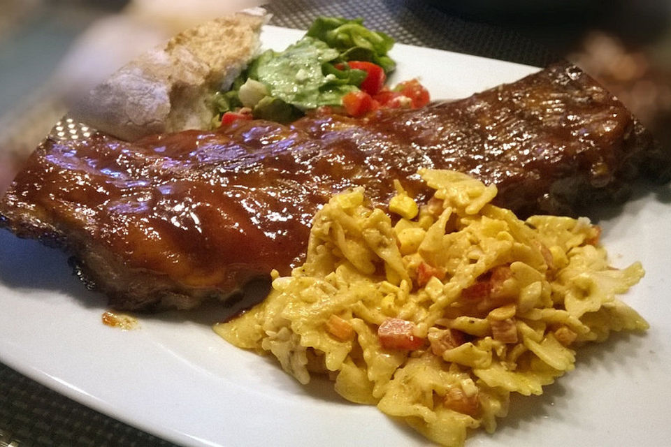 Amerikanische süß-scharfe geräucherte BBQ Spare Ribs