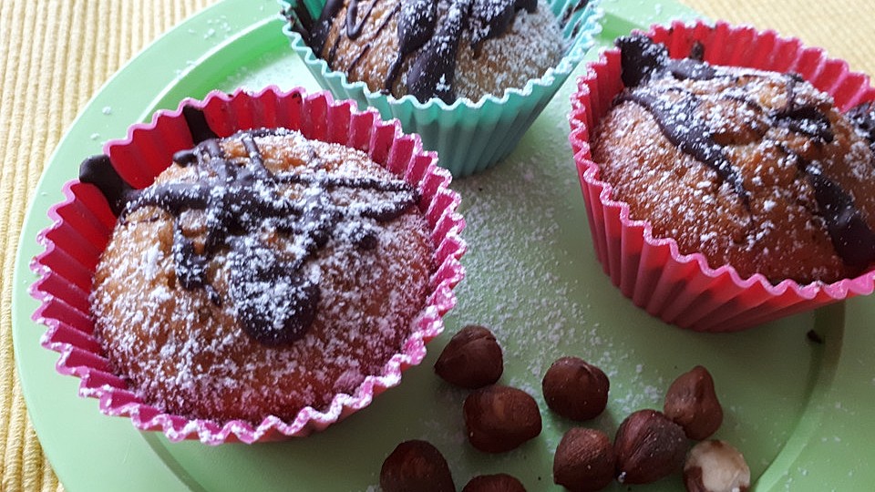 Bananen-Schoko-Nuss-Muffins von sveney| Chefkoch