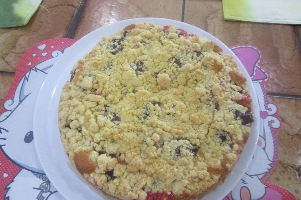 Zwetschgenkuchen mit Streuseln