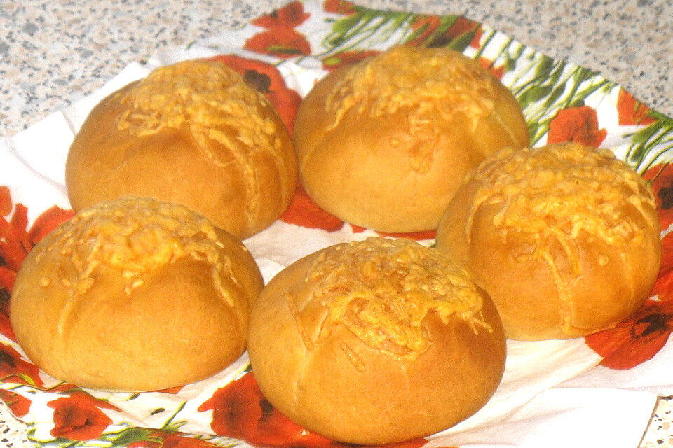 Käsebrötchen