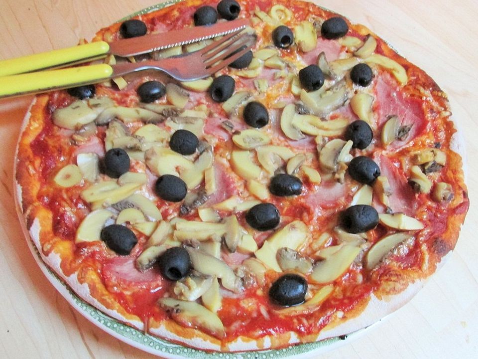 Pizza Knoblauch Champignon Paprika - vegan von healing21| Chefkoch