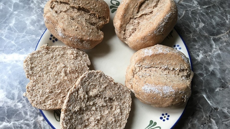 Schnelle und luftige Vollkornbrötchen von christofk Schnelle und luftige Vollkornbrötchen von christofk
