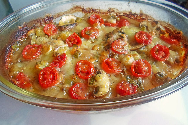Kartoffel-Champignon-Tomaten-Mozzarella Topf von movostu| Chefkoch