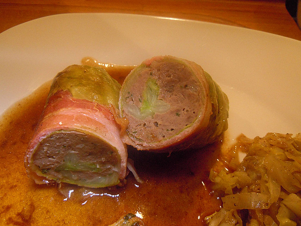 Spitzkohlröllchen mit Rehfleisch von curly64| Chefkoch