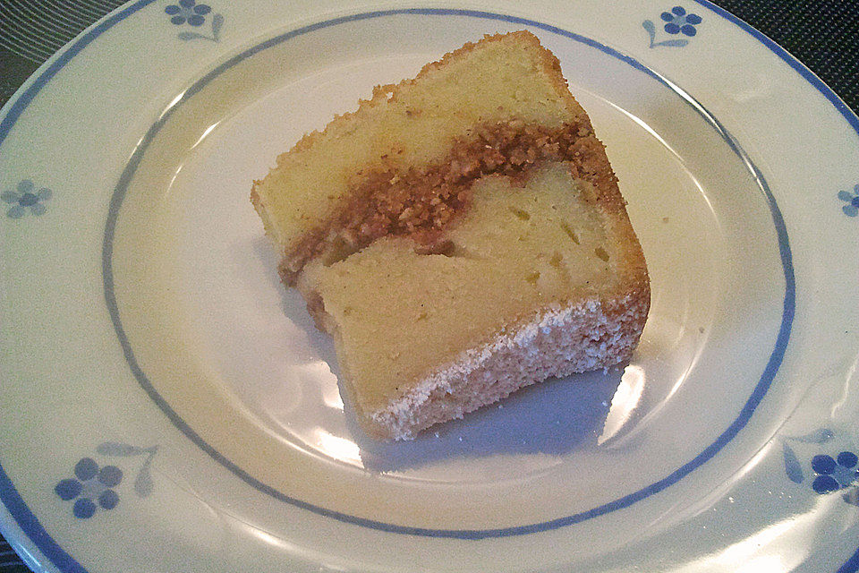 Haselnuss-Schmand Kuchen Haselnuss-Schmand Kuchen