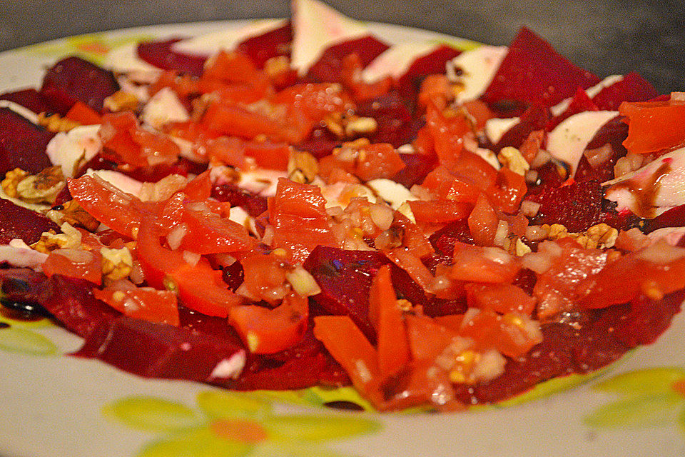 Rote Bete Carpaccio mit Mozzarella