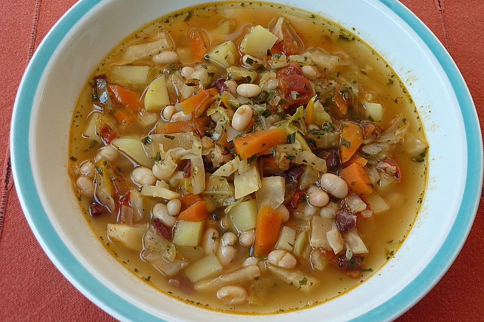 Gemüsesuppe