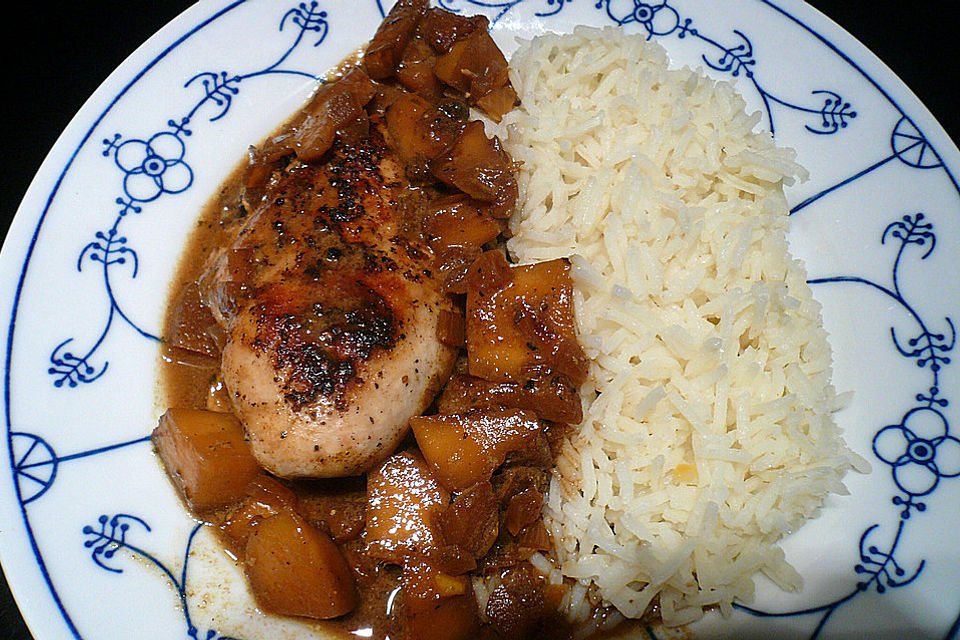 Hähnchenfilet in Curry-Mangosoße