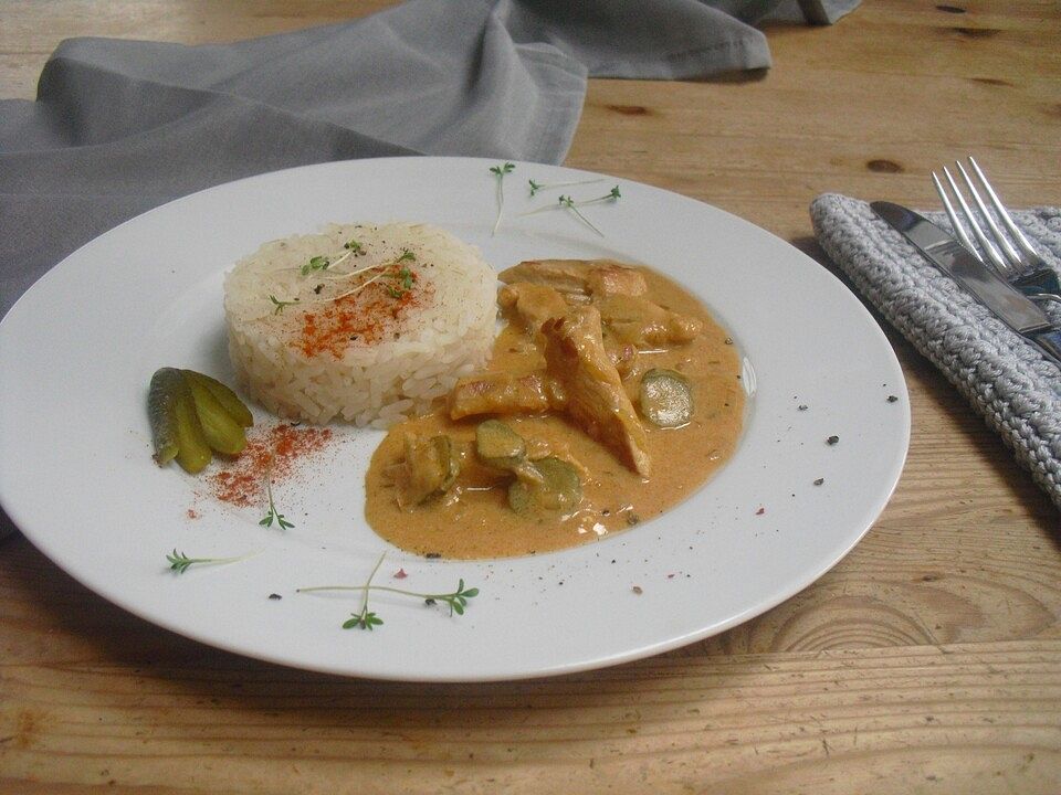 Hähnchengeschnetzeltes Stroganoff von NaSchu86| Chefkoch
