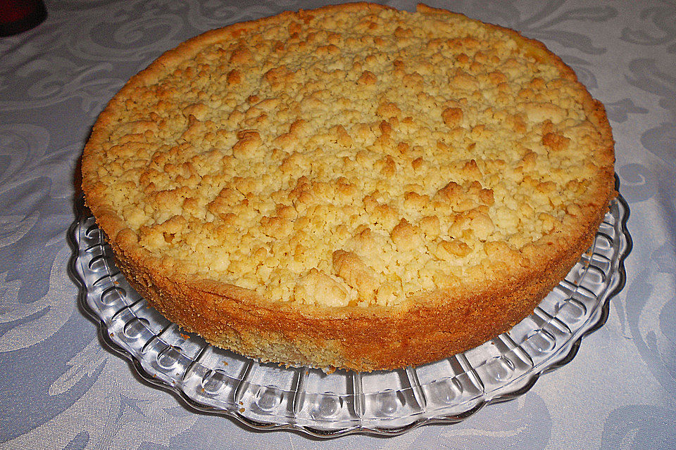 Herbstlicher Apfelkuchen mit Marzipancreme Herbstlicher Apfelkuchen mit Marzipancreme