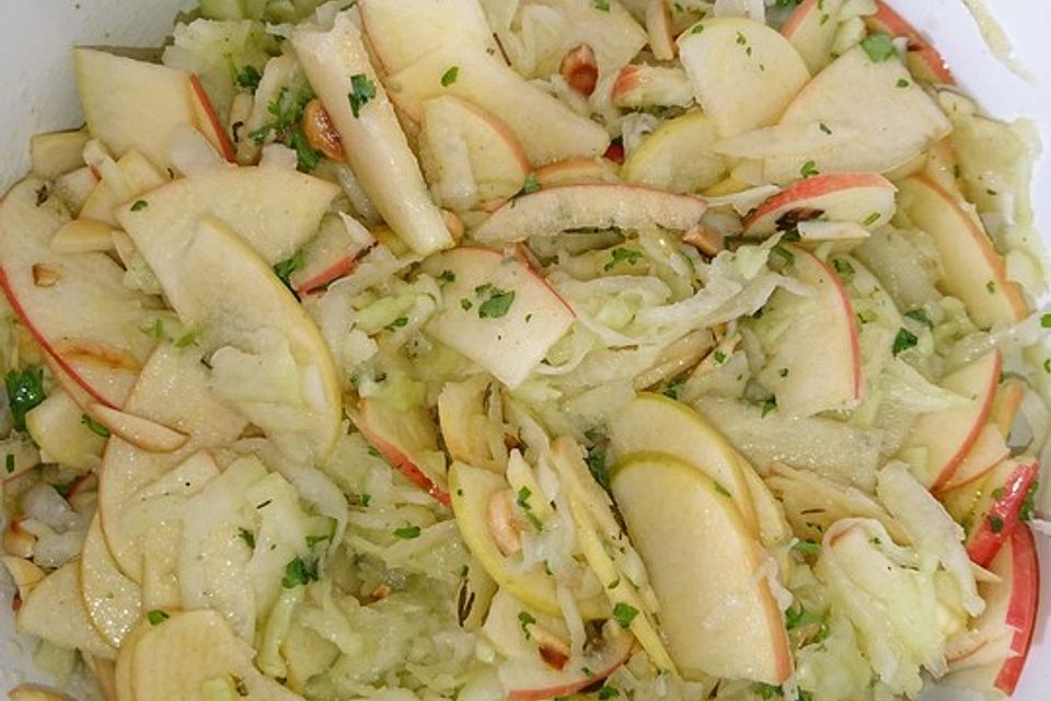 Kohlrabi-Apfelsalat