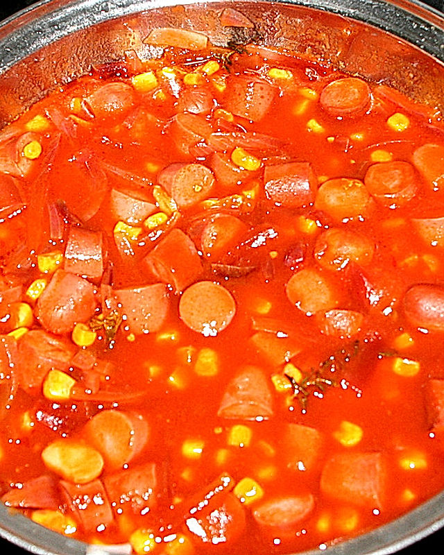 Wurstgulasch mit Tomaten