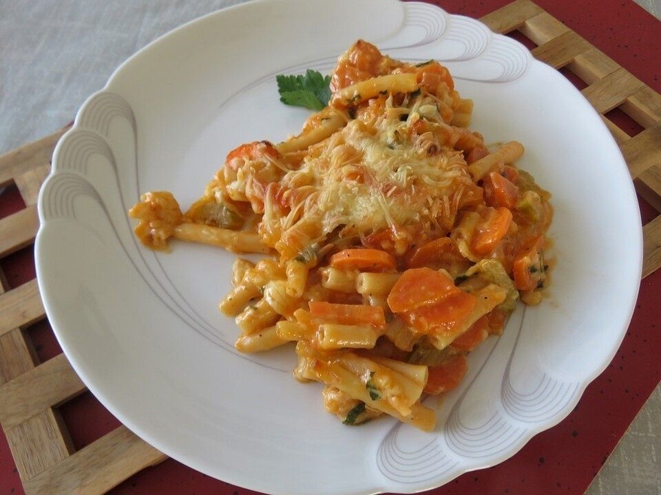 Nudelauflauf mit Möhren und Sellerie von Kattchen86| Chefkoch