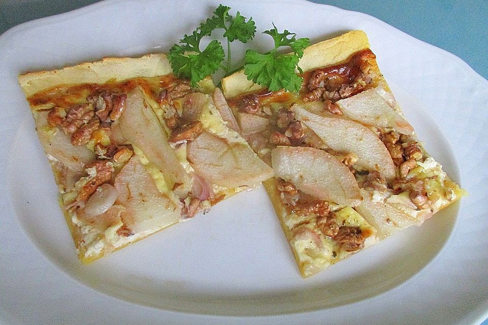 Herbstlicher Apfel-Flammkuchen