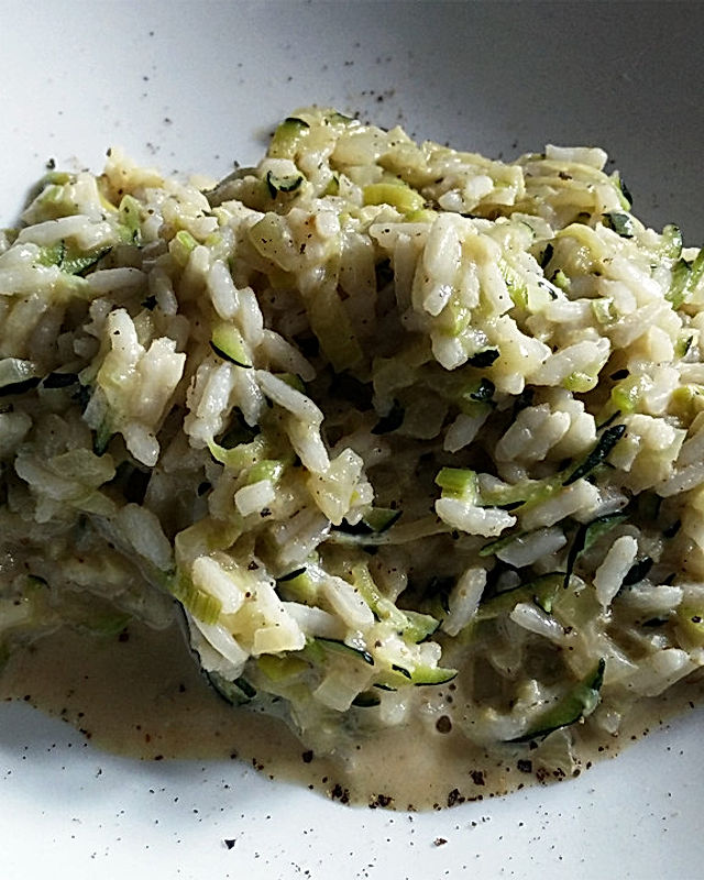 Zucchini-Senfsoße für Nudeln oder Reis