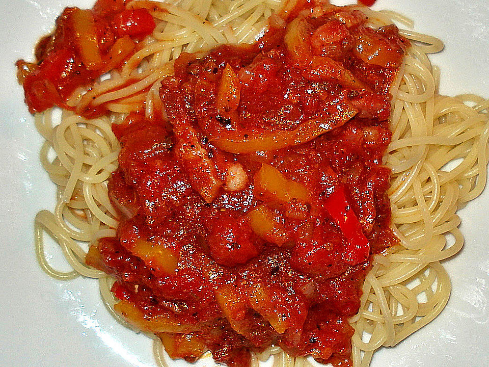 Spaghetti mit Paprika-Tomatensauce von Renni2 | Chefkoch
