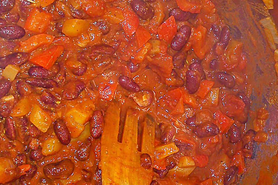 Paprika-Kartoffel-Pfanne mit roten Bohnen