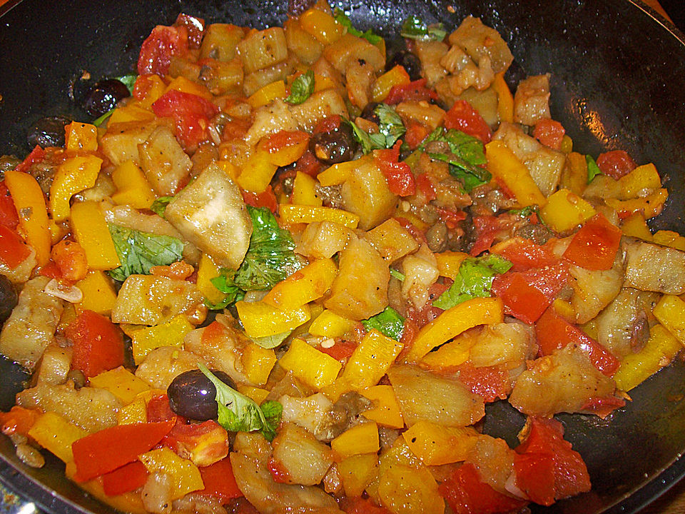 Nudeln mit würziger Gemüsesauce von riga53| Chefkoch