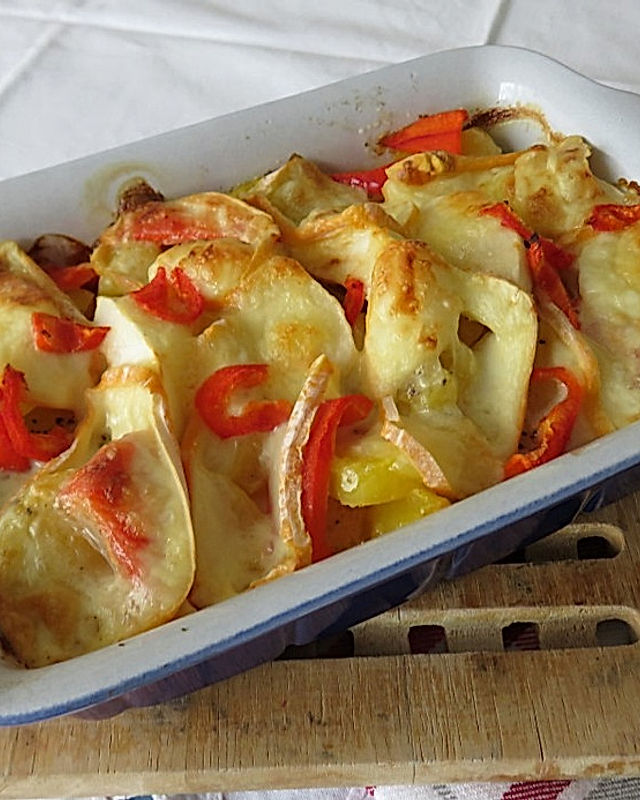 Camembert-Kartoffel-Gemüse Auflauf