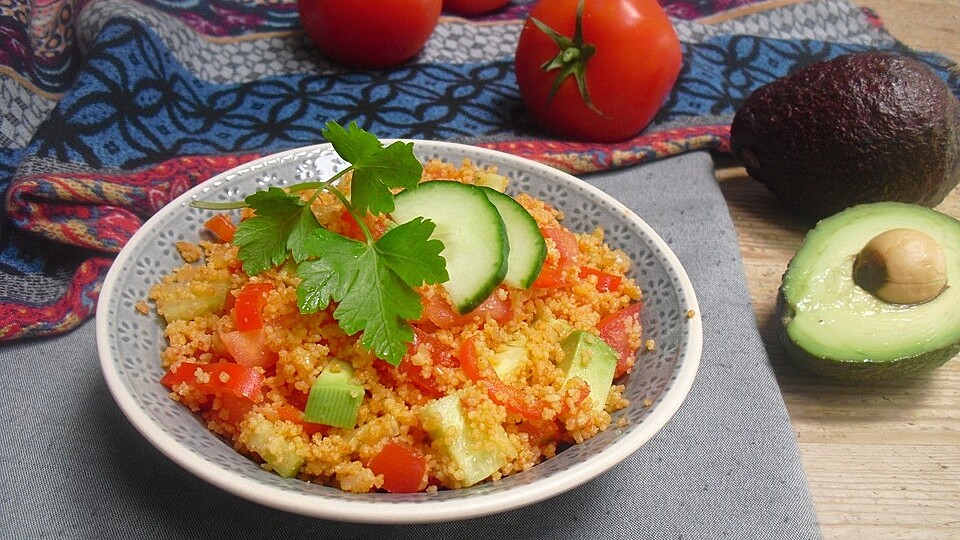 Couscoussalat mit Avocado von apfelmaracuja