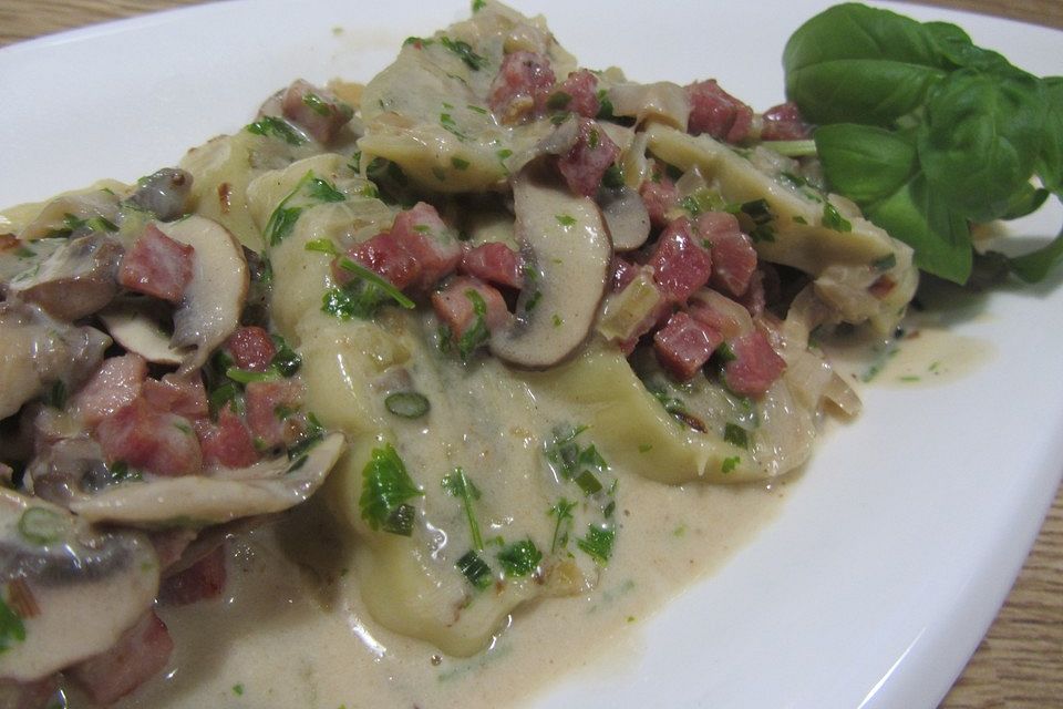 Maultaschen-Jägerpfanne