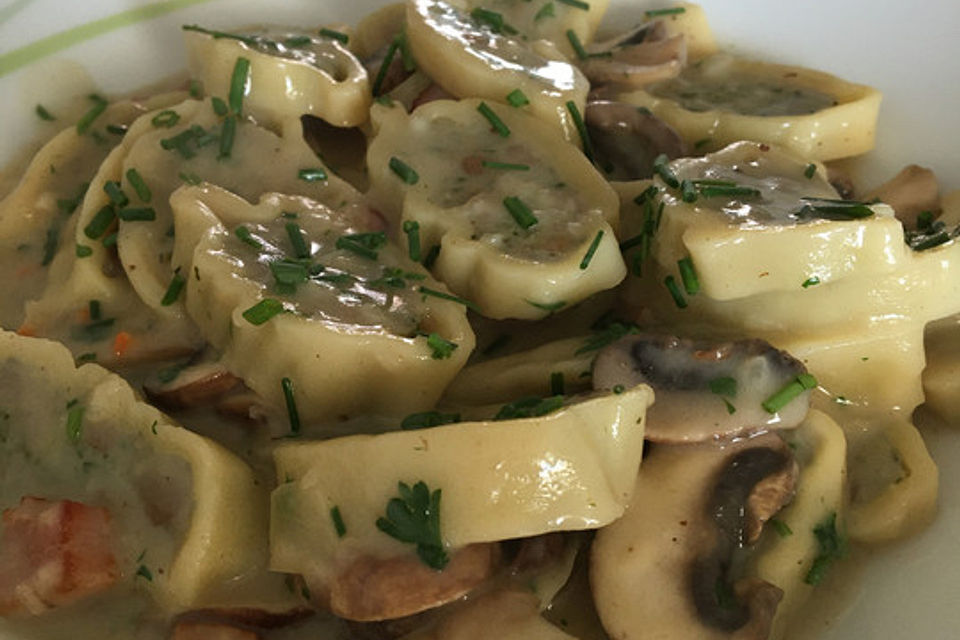 Maultaschen-Jägerpfanne