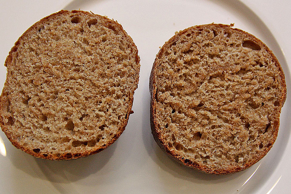 Dinkelvollkornbrötchen mit Lievito Madre