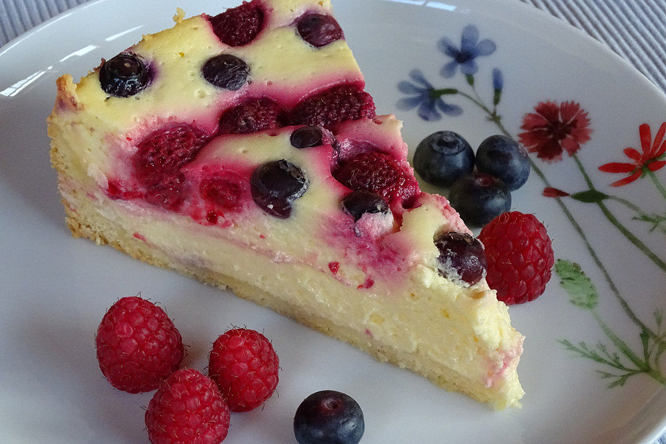 Käsekuchen mit Himbeeren