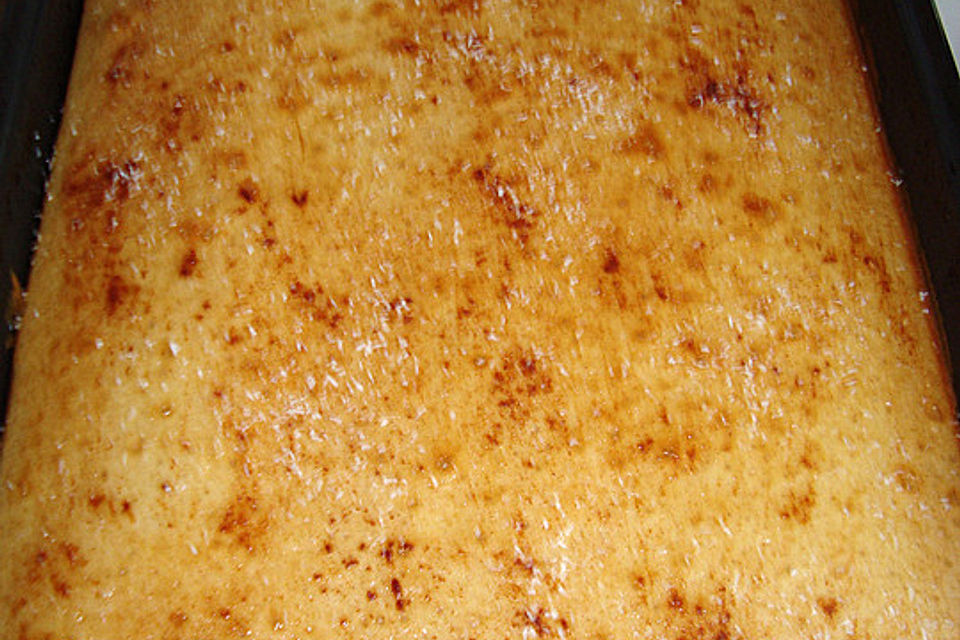 Fluffiger Buttermilchkuchen