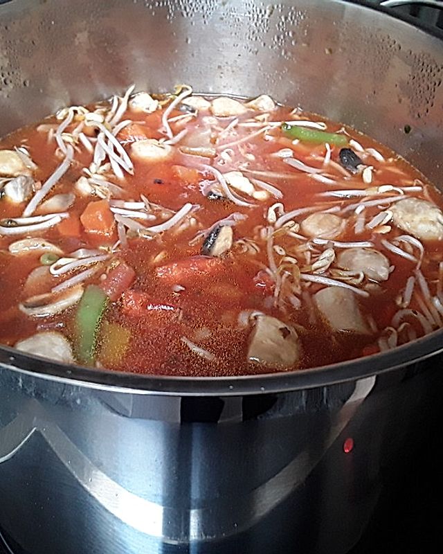 Sauer-scharf Suppe / Pekingsuppe