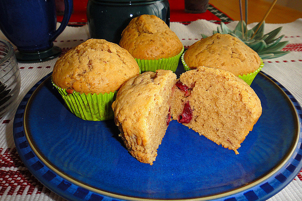 Earl Grey Muffins mit Himbeeren