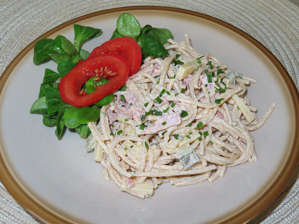 Schweizer Nudelsalat à la Gabi von gabriele9272| Chefkoch