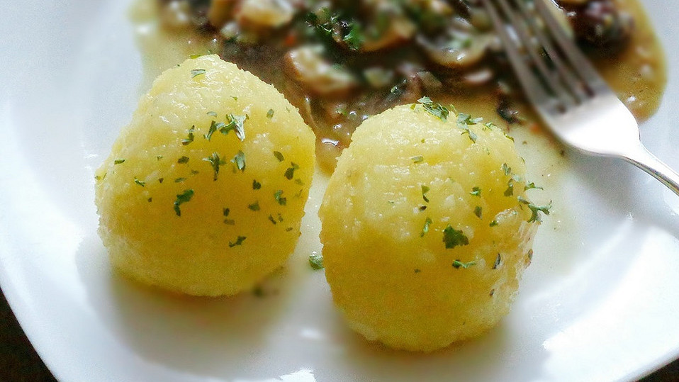 Halbseidene Klöße von engelshexe33 Halbseidene Klöße von engelshexe33