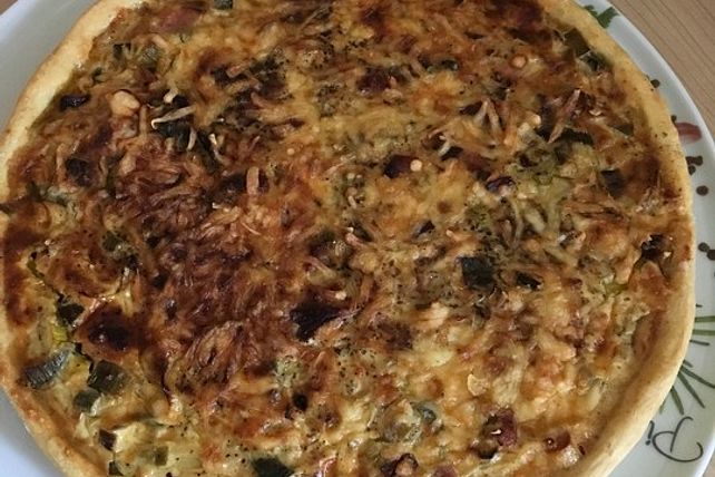 Zwiebelkuchen mit Lachs und Lauch von felidae177| Chefkoch