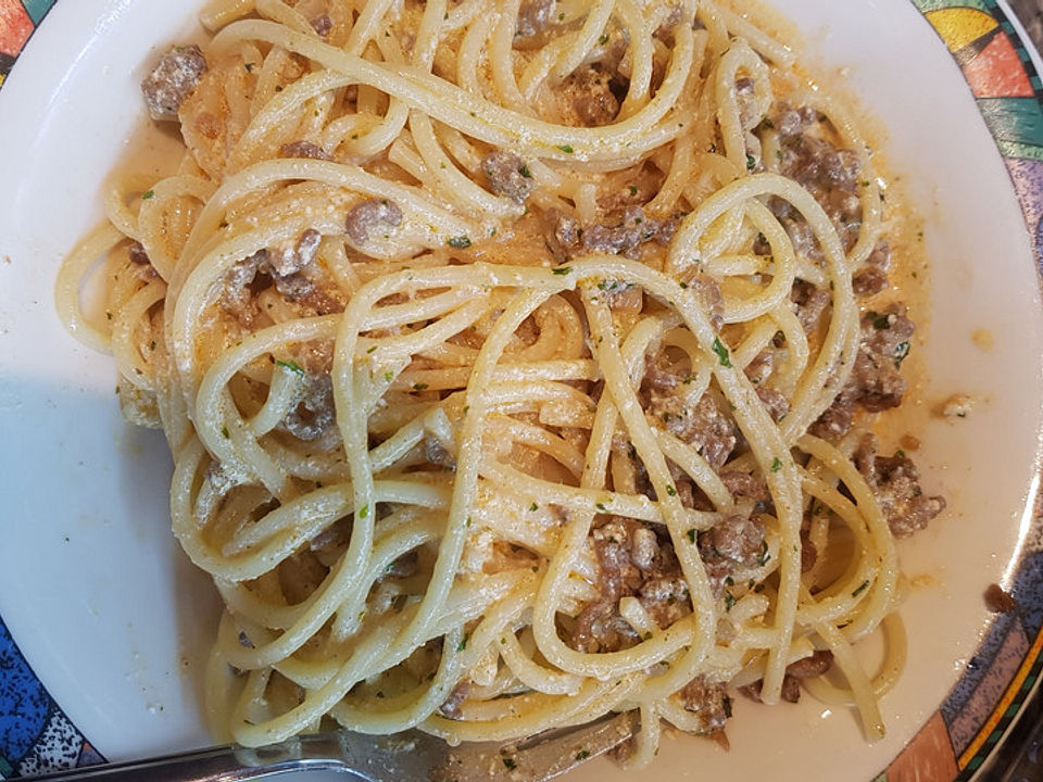 Spaghetti mit Hackfleisch und saurer Sahne von looser753| Chefkoch