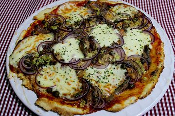 Thunfischpizza Mit Sardellen Von Su Chef Chefkoch