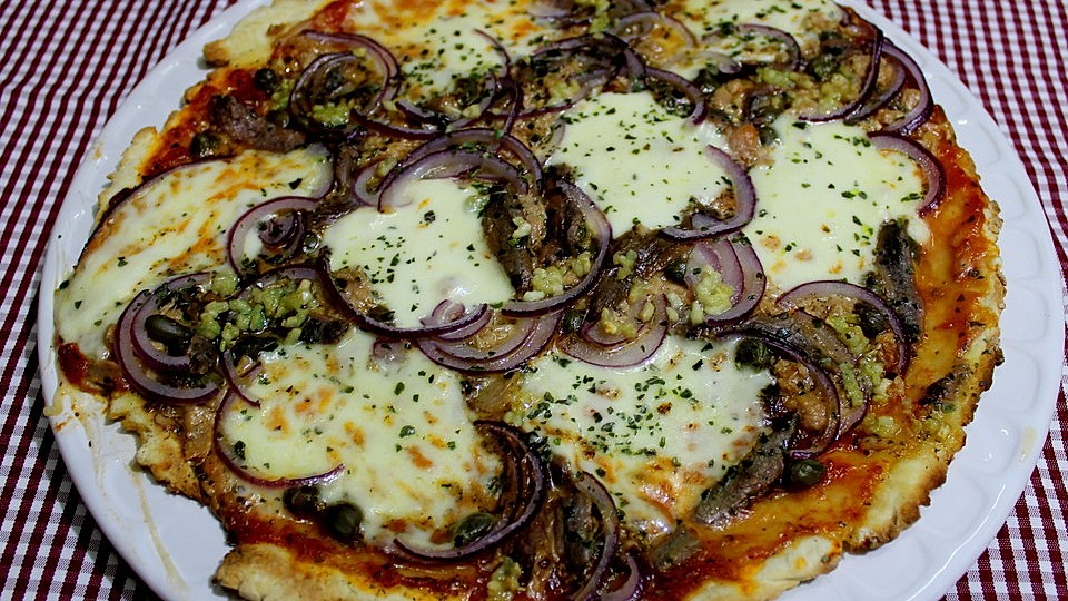 Thunfischpizza Mit Sardellen Von Su Chef Chefkoch