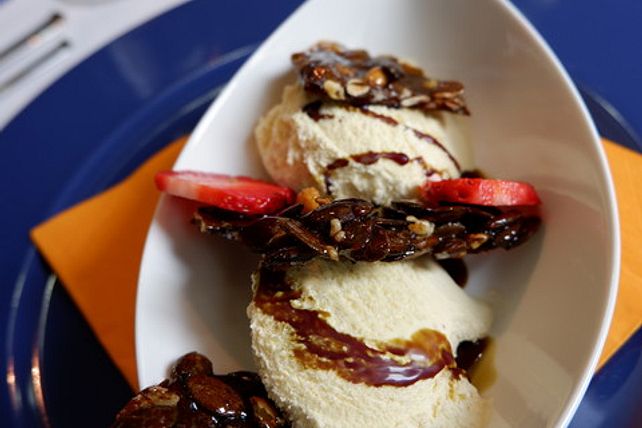 Semifreddo mit Kürbiskernkrokant von puffel84| Chefkoch