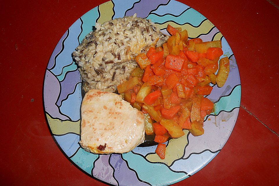 Hähnchenbrust mit Naturreis und gelbem Fenchel-Möhren-Gemüse