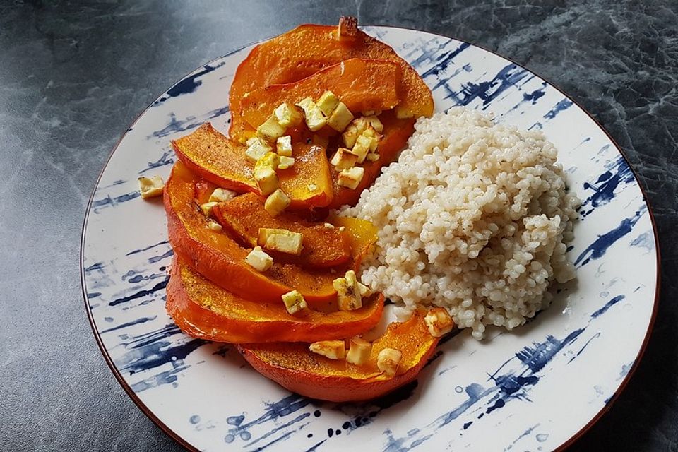 Gebackener Kürbis mit Feta