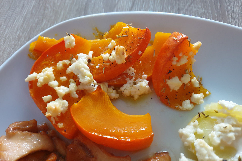 Gebackener Kürbis mit Feta