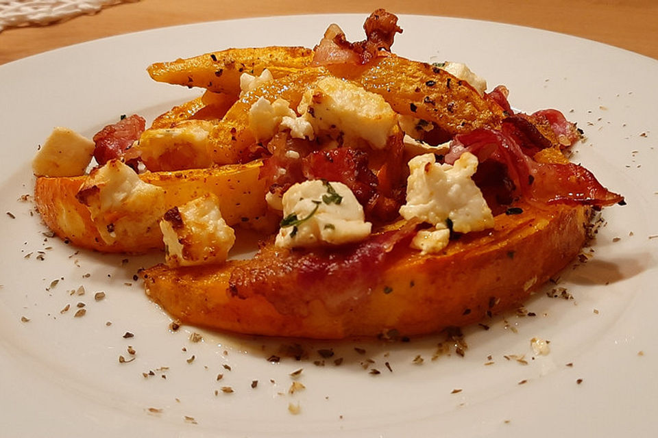 Gebackener Kürbis mit Feta