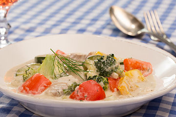 Fisch-Gemüse-Pfanne mit Kokosmilch, Low carb
