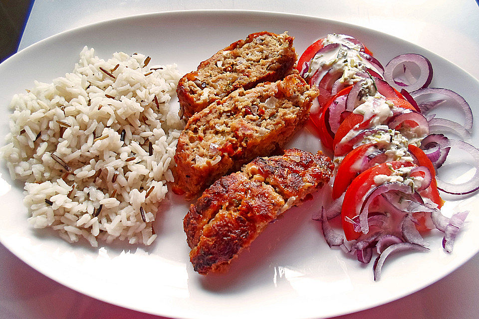 2 Mini- Hackbraten mit Tomate-Mozzarella-Füllung