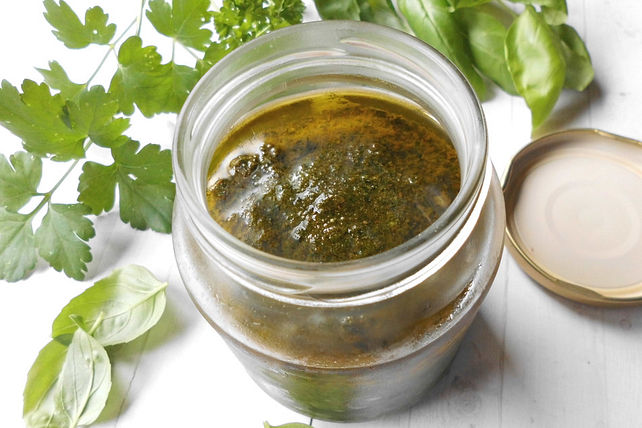 Basilikum-Petersilien-Pesto von Aurora| Chefkoch Basilikum-Petersilien-Pesto von Aurora| Chefkoch