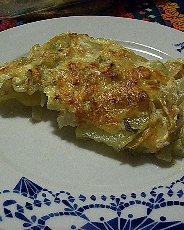 Pastinaken-Fenchel-Kartoffelgratin