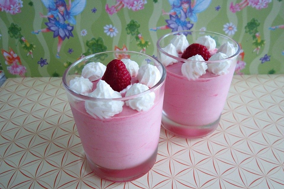 Brombeer-Joghurt-Mousse