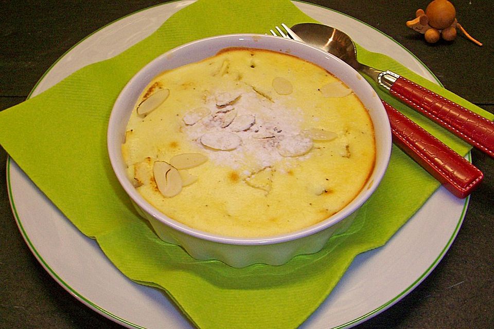 Apfelauflauf mit Quark und Grieß